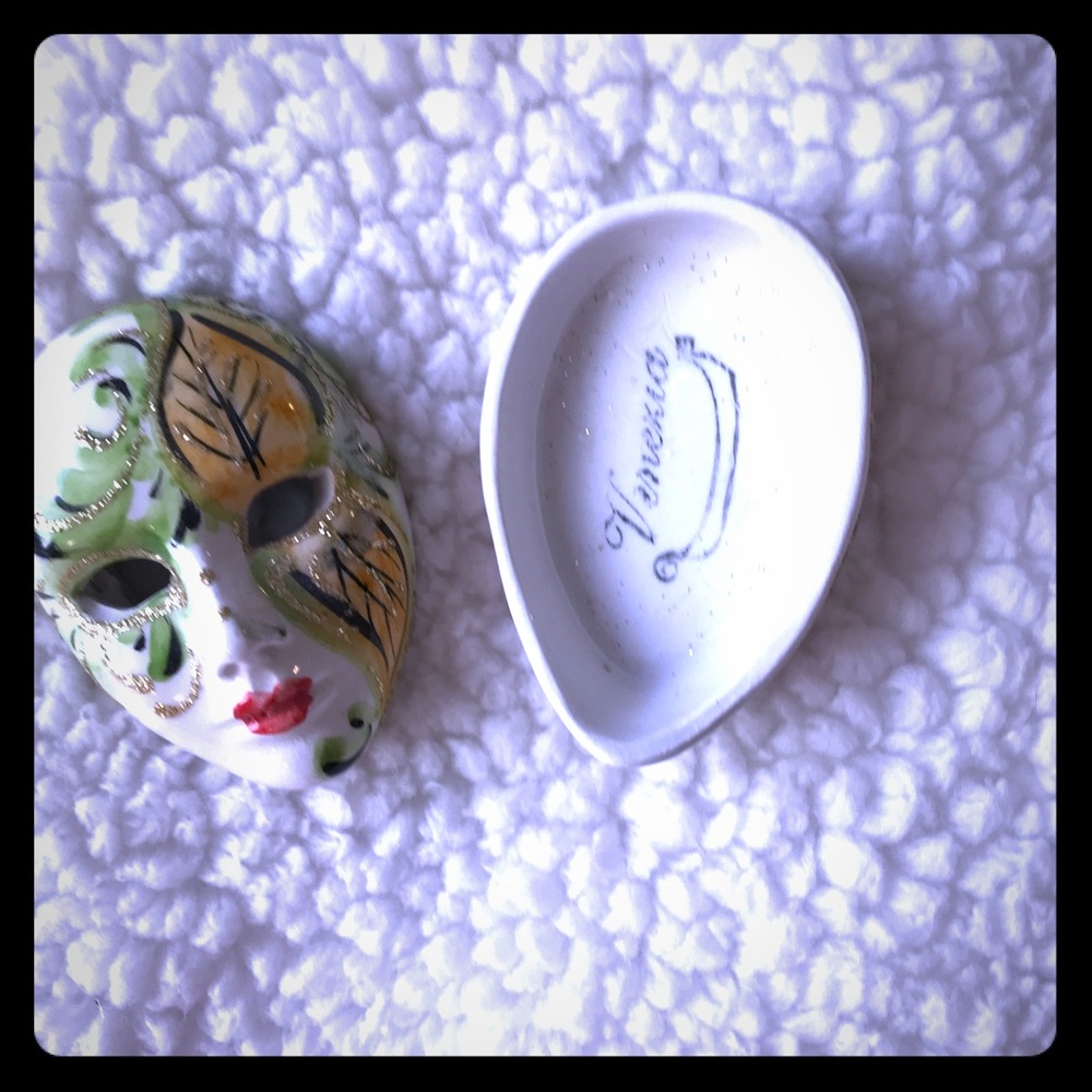 Venice mask ceramic jewelry box